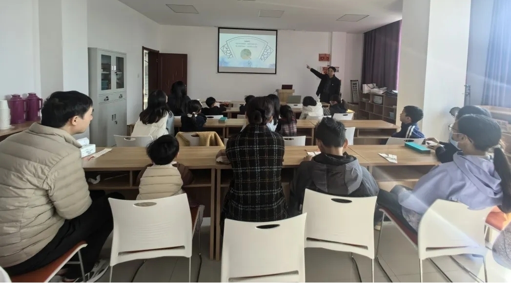 202511250201.jpg 202511250201.jpg